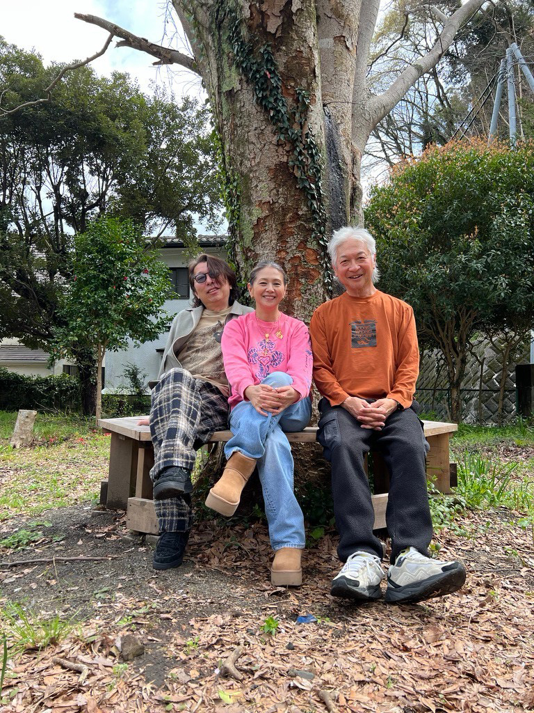 シン・コイズミックスプロダクションズ